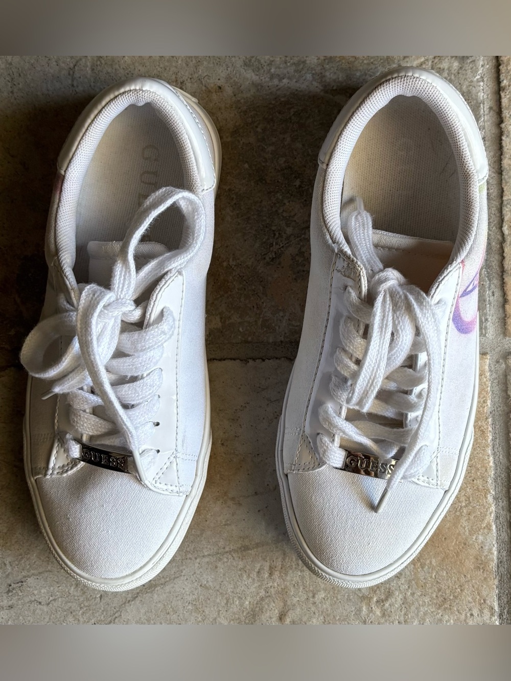 Guess White Canvas Sneakers with Subtle Lilac Accent Sz 6 M